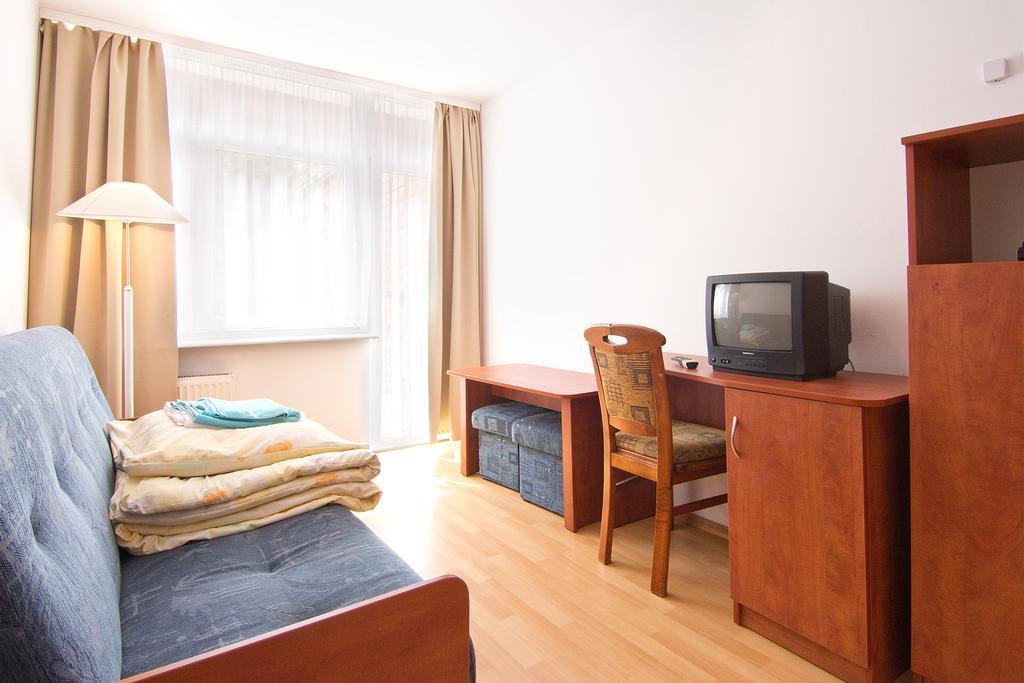 Centrum Wypoczynkowe Wiezyca Somonino Pokój zdjęcie